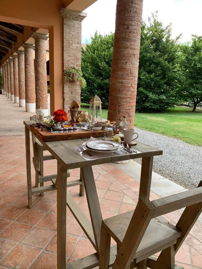 Corte Degli Angeli Società Agricola E Agrituristica Busseto